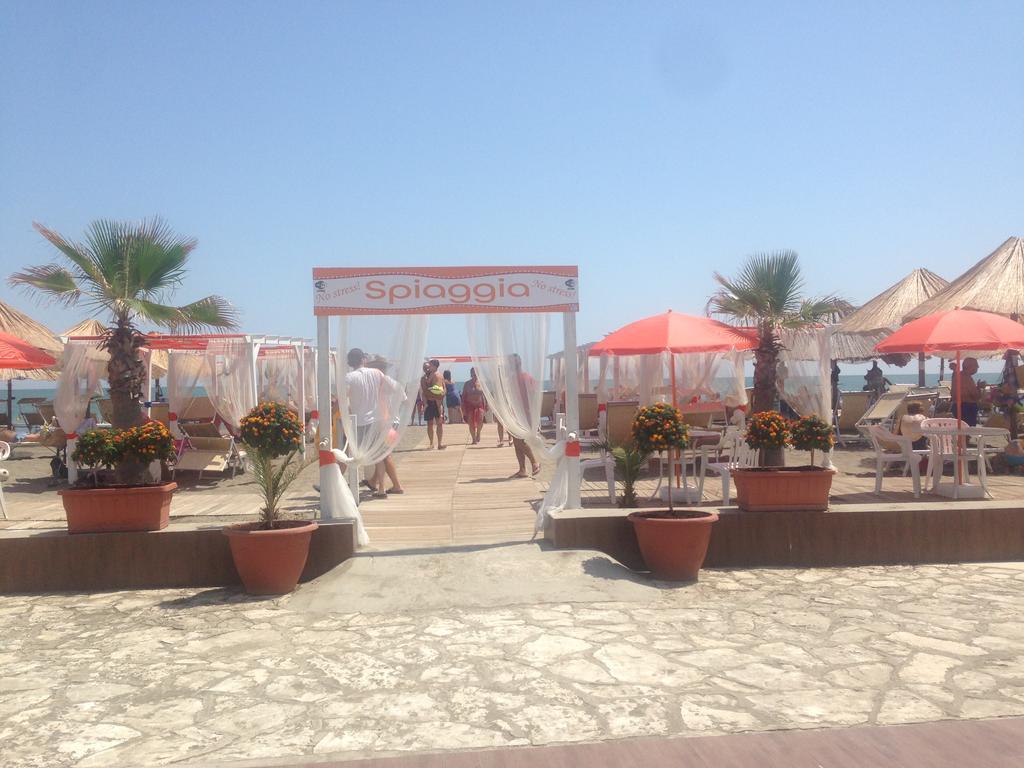 Beach Club Ippocampo Екстер'єр фото