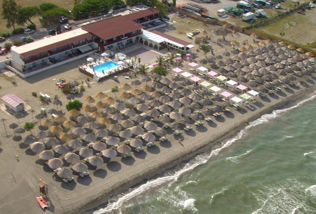 Beach Club Ippocampo Екстер'єр фото
