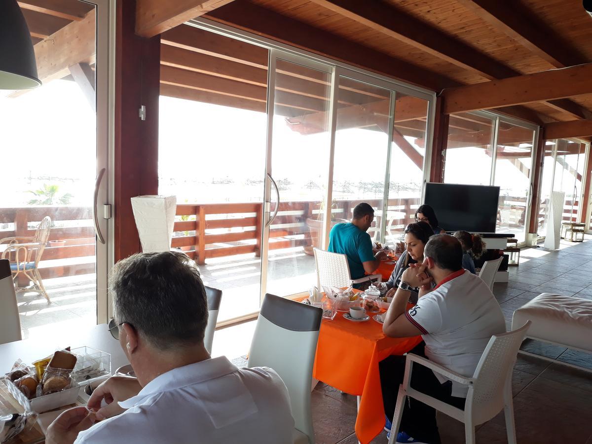 Beach Club Ippocampo Екстер'єр фото